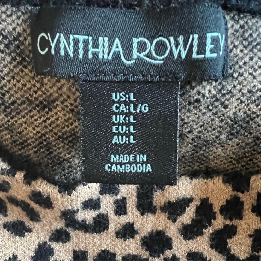 Cynthia Rowley Large Leopard Print Knit Sweater Cuffed Sleeves Casual - Picture 7 of 9